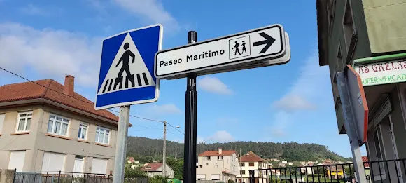 Aparcadoiro Ruta do Rego dos Muíños - Cabana de Bergantinos