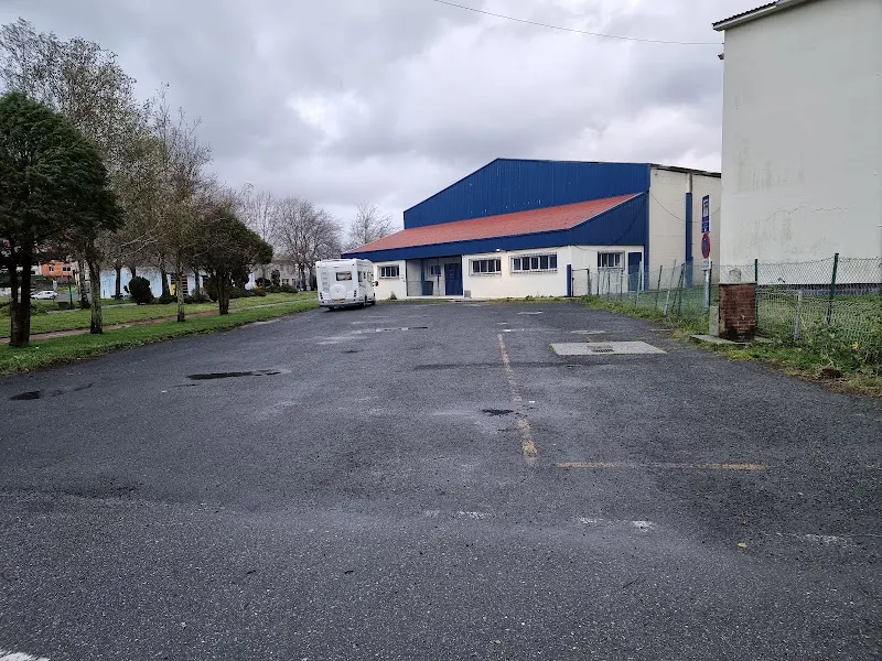 Area de Autocaravas de Cariño - Carino
