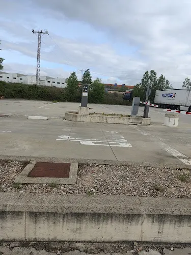 Parking de camiones ARASUR. Rivabellosa/Miranda de Ebro