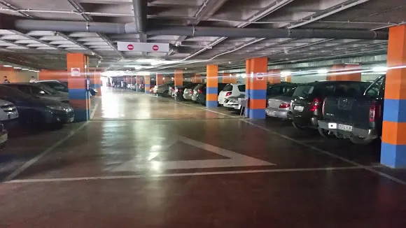 Parking Pasarela