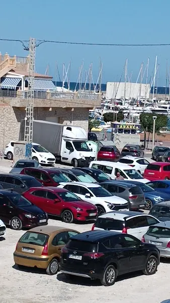 Aparcamiento Público Platja de la Illeta