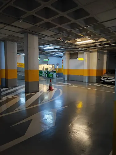 Parking - Aparcamiento en Elche