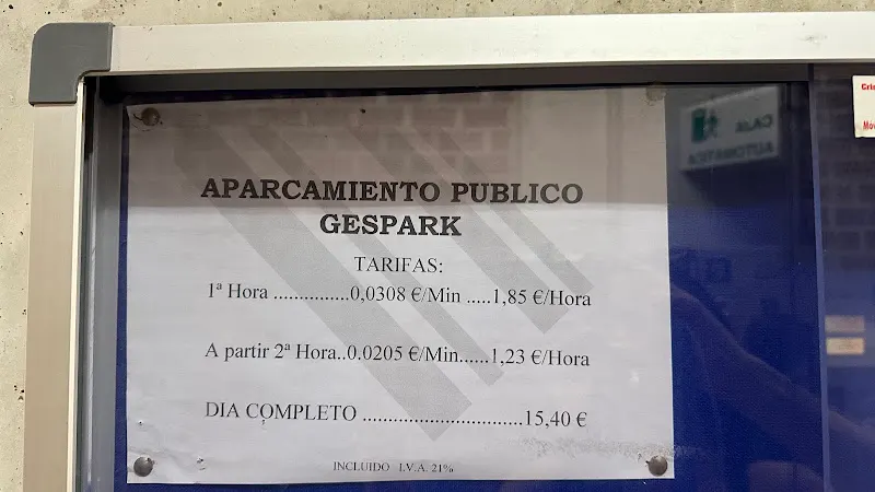 Parking El Mercat - Aparcamiento en Guardamar del Segura - foto 2