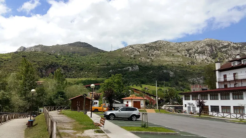 EL Tilo (Parking) - Penamellera Baja