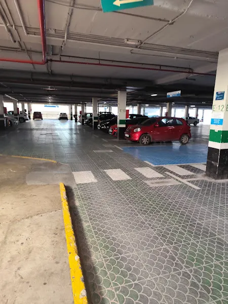 Parking PARKIA - Centro Comercial Nuevo Centro. Valencia