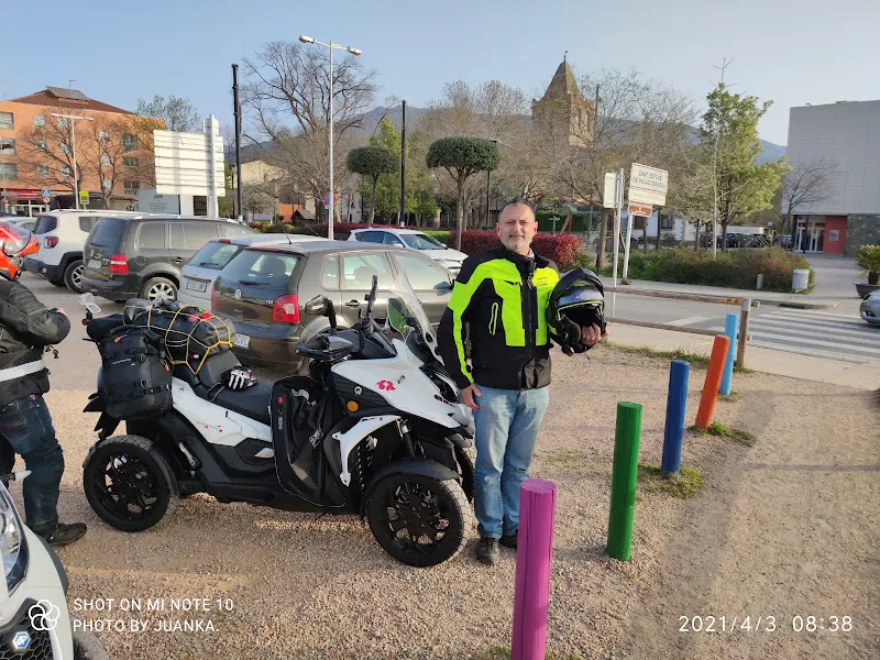 Aparcament de l'escola
