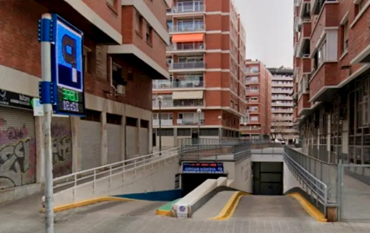 Parking Les Corts - Avinguda Madrid