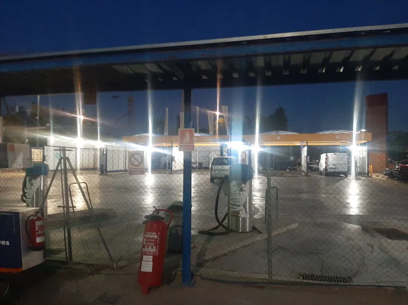 GLS Barna Parking