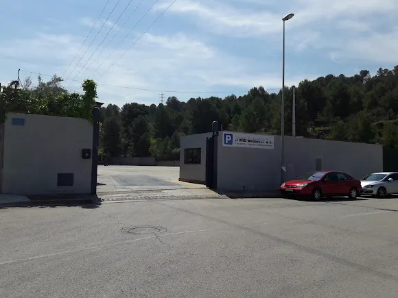 Parking Bonnin Transports - Empresa de transporte por camión en Papiol (El)