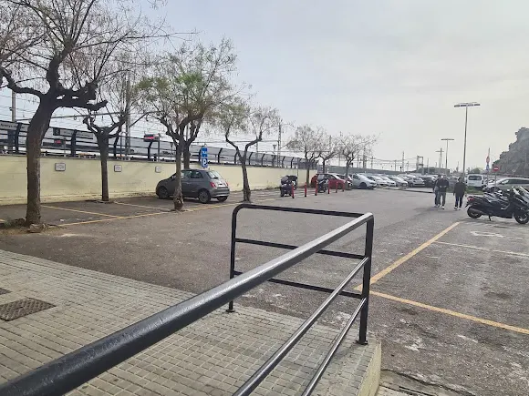 Aparcamiento Renfe Arenys de Mar