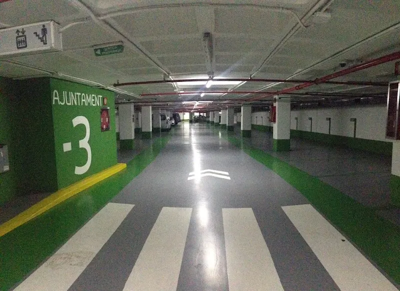 Parking Saba Ajuntament - Mercat