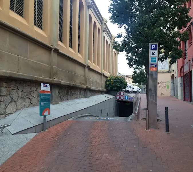Parking Saba Ajuntament - Mercat