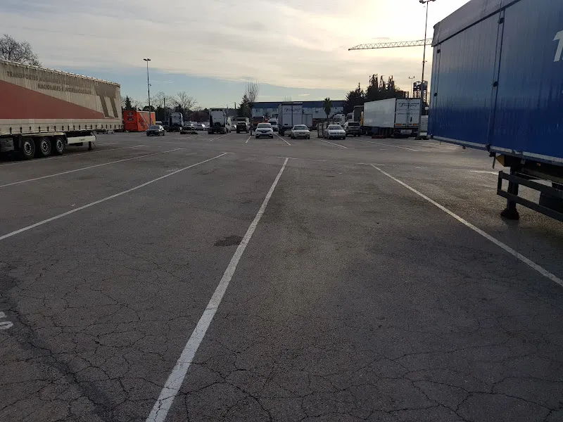 Parking Llevant Park