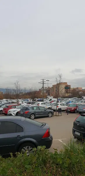 Aparcament Municipal Gratuït (Aire Lliure) - Aparcamiento gratuito en Granollers - foto 2