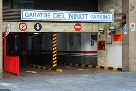 Parking Ninot-Provença telpark by Empark