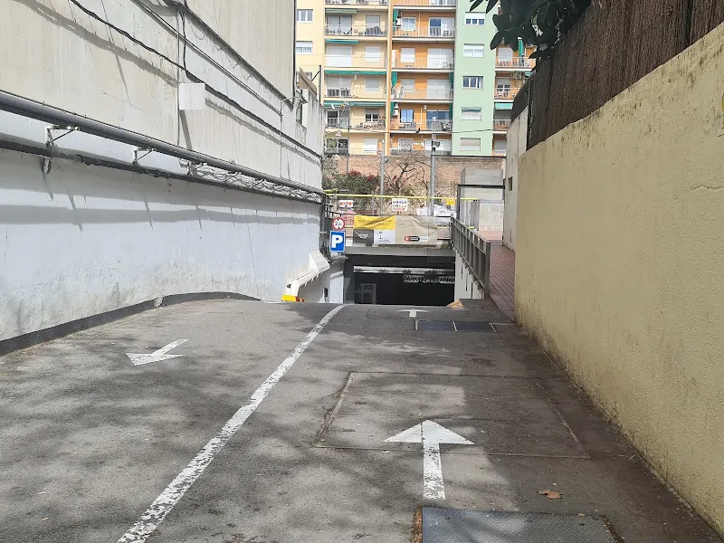 Parking Villarroel