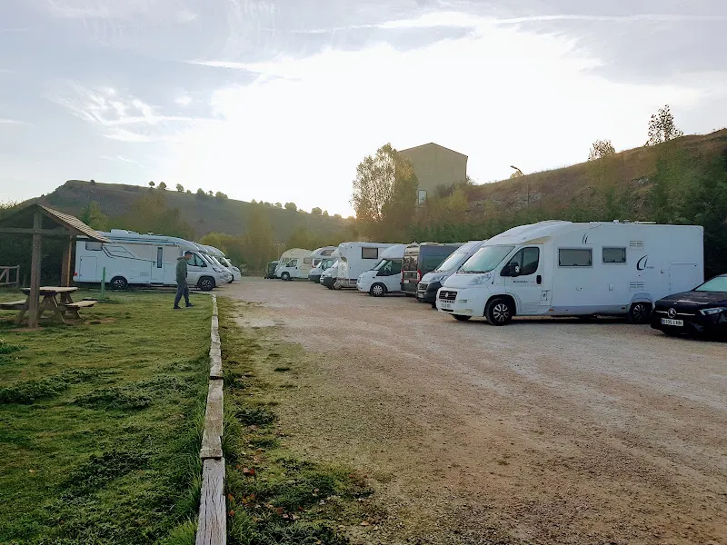 Area de Autocaravanas de Hontoria del Pinar - Hontoria del Pinar