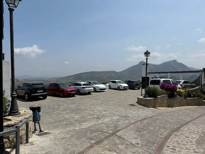 Parking - Aparcamiento gratuito en Zahara