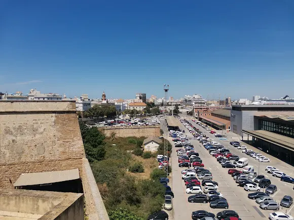 Parking Saba Estación Tren Cádiz