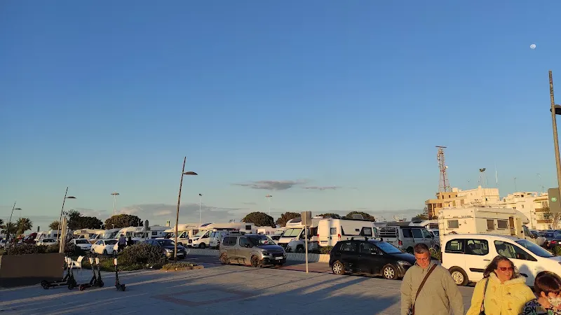 Parking Cruz del Mar