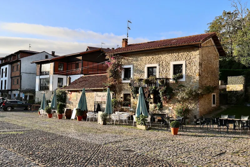 Parking Plaza del rey - Aparcamiento en Santillana del Mar - foto 2