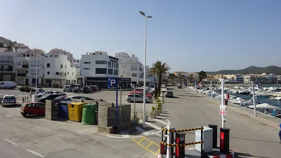 APARCAMIENTO