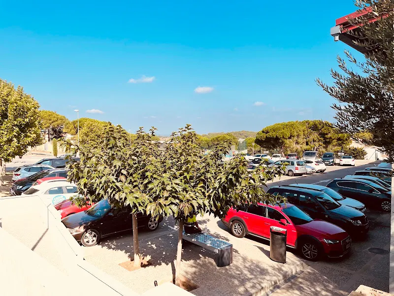 Párking gratuito - Aparcamiento en Escala (L) - foto 2