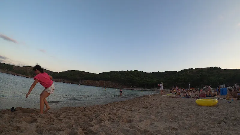 Cala Montgó - Parking - Aparcamiento cubierto en Escala (L) - foto 2