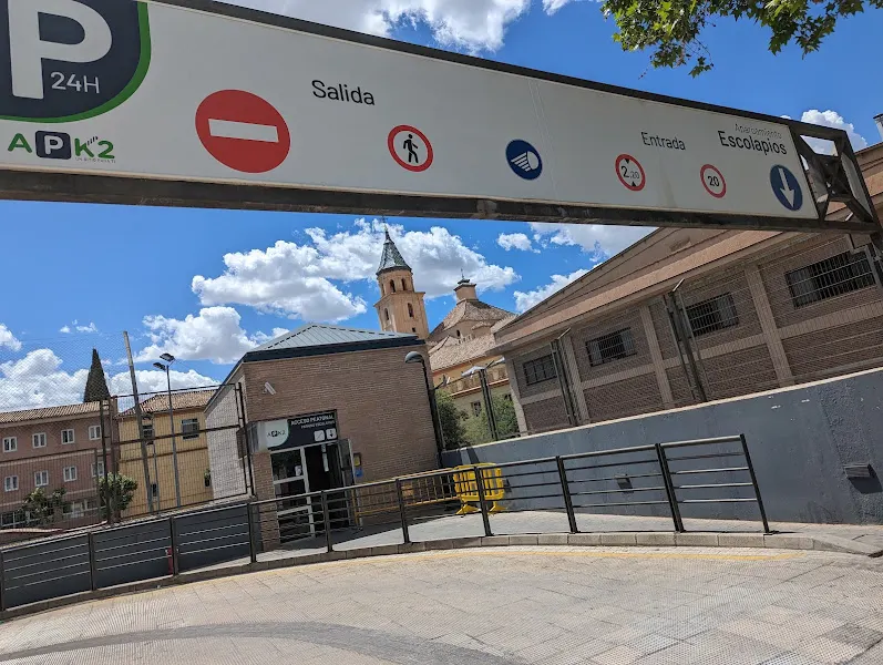 Parking Público Escolapios