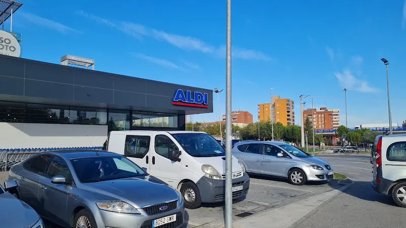 Aparcamiento Aldi