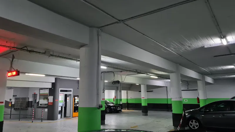 Parking Narciso Serra 24H
