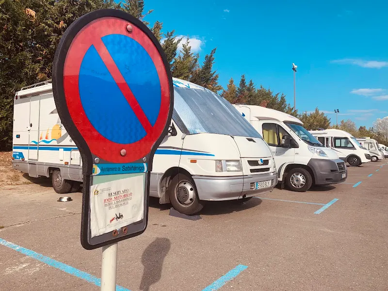 Área de Autocaravanas de Sabiñánigo - Estacionamiento de autocaravanas en Sabiñánigo - foto 2