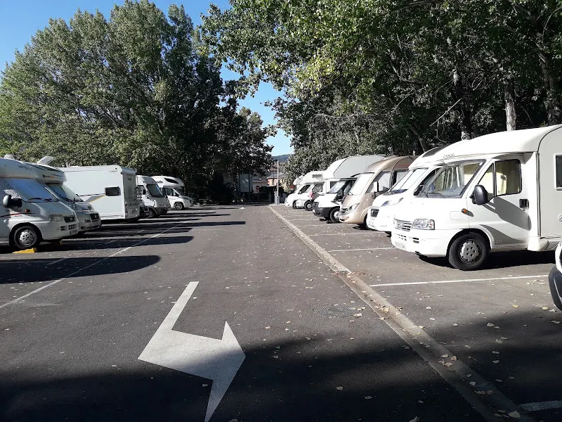 Área Autocaravanas - Aparcamiento en Jaca - foto 2
