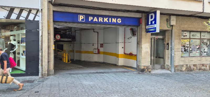 Parking Fraga