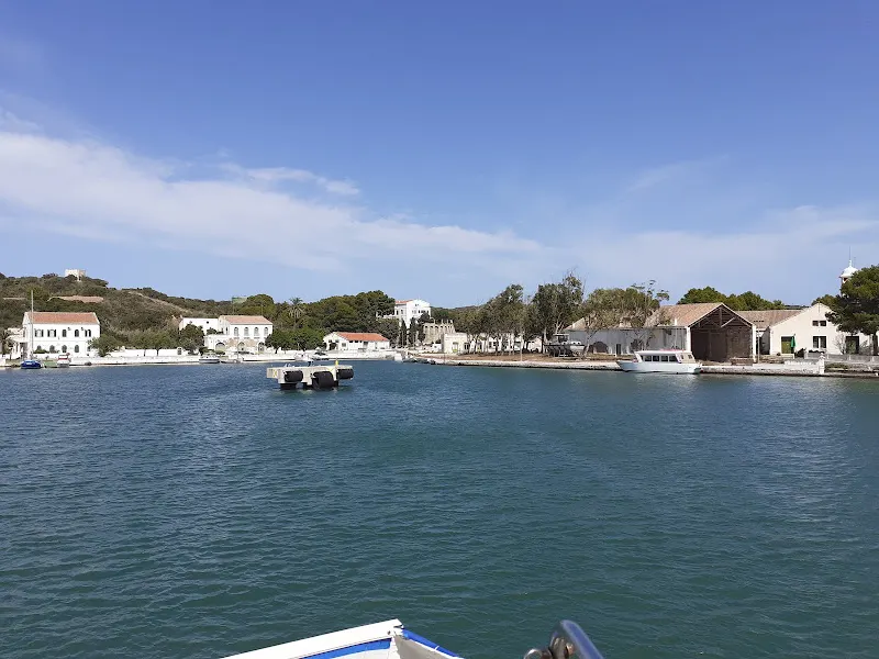 [P] Parking Puerto Maó