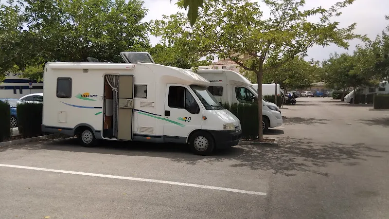 Aparcamiento de autocaravanas - Baeza