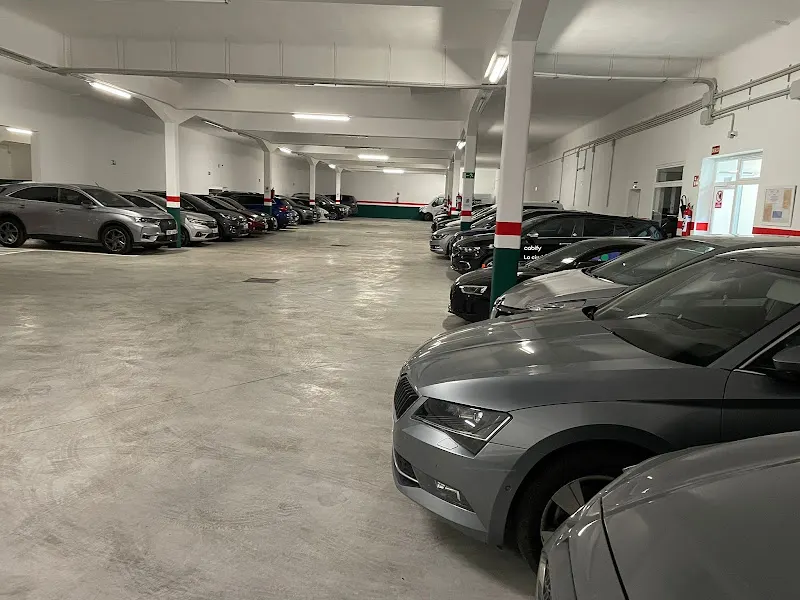 Parking Hilarión Eslava 28