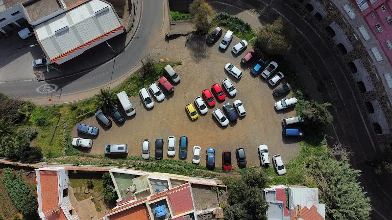 Parking - Aparcamiento en Teror - foto 2