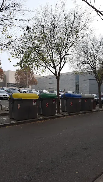 Carrer Governador Montcada, 13 Parking
