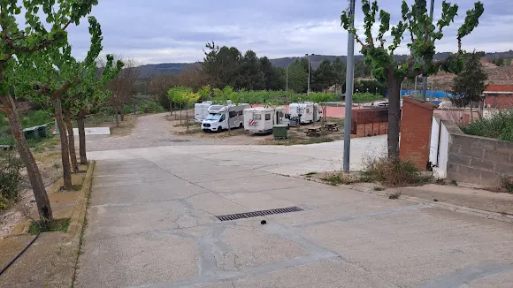 Àrea de Servei per Autocaravanes - Bovera