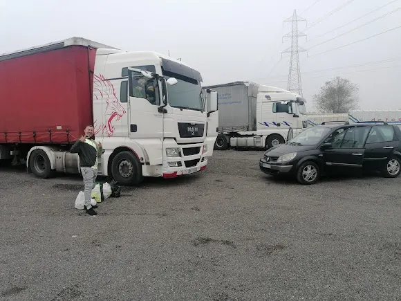 Campa JT Parking Los Molinos - Getafe