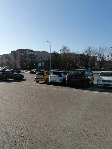 Parking - Aparcamiento gratuito en Meco - foto 2
