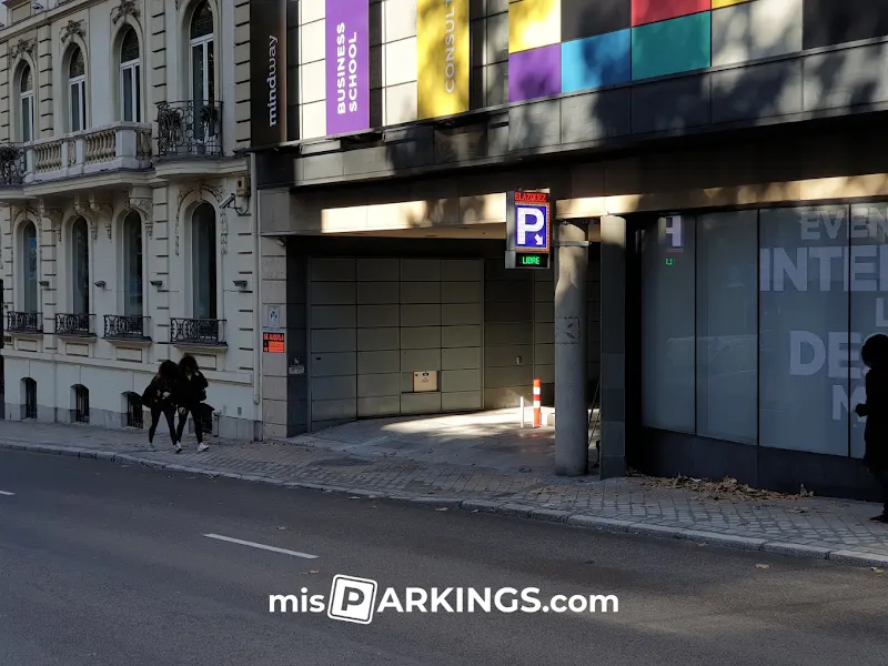 [P] Parking María de Molina - Velázquez - Aparcamiento en Madrid - foto 2