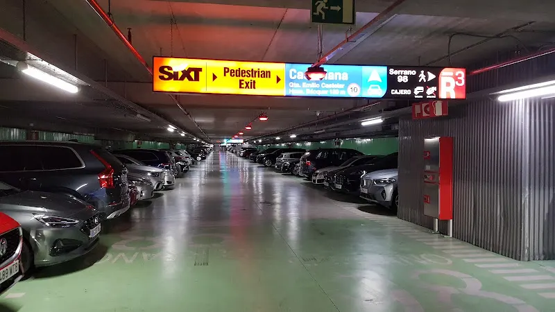 Parking Serranopark Juan Bravo