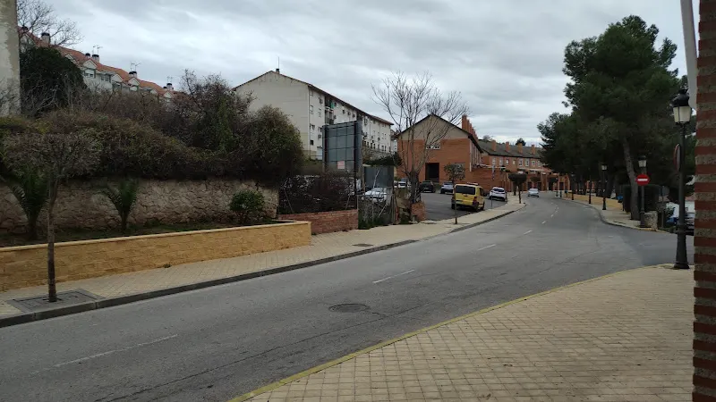 Esplanada calle vilches - Campo Real