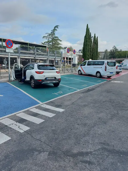 Parking VIP T1 - Aeropuerto de Adolfo Suárez Madrid-Barajas (MAD)