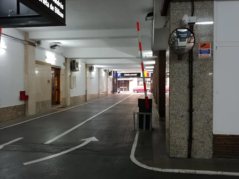 Aparcamiento Centro Fuencarral.