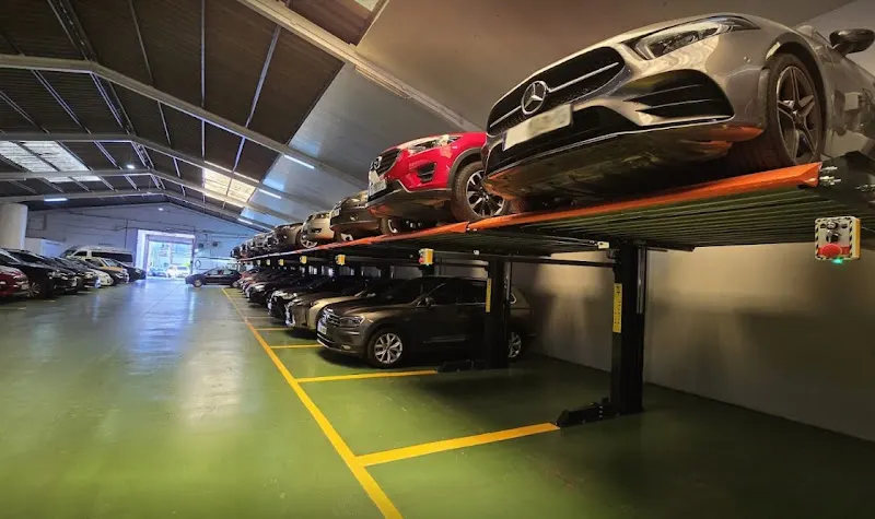 Parking Sol Mediterráneo Parking Aeropuerto Málaga - Aparcamiento cubierto en Málaga - foto 2