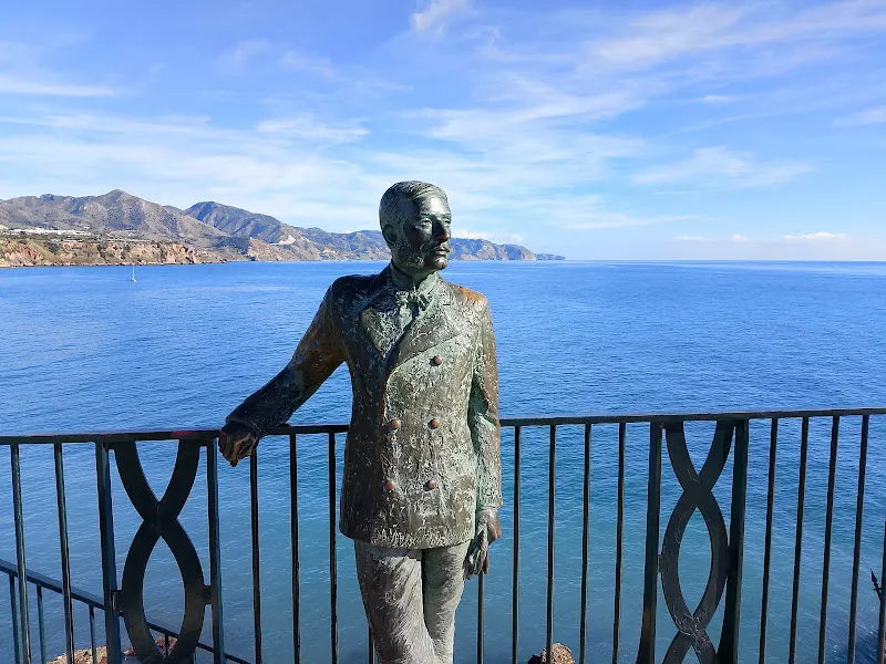 Aparcamiento Carabeo - Nerja