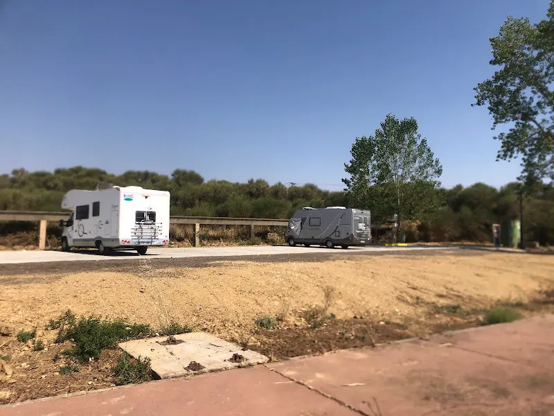 Área de Autocaravanas de Frómista - Estacionamiento de autocaravanas en Fromista